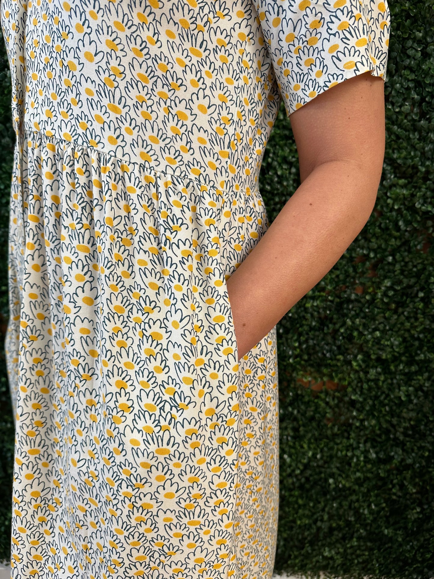The daisy print midi dress