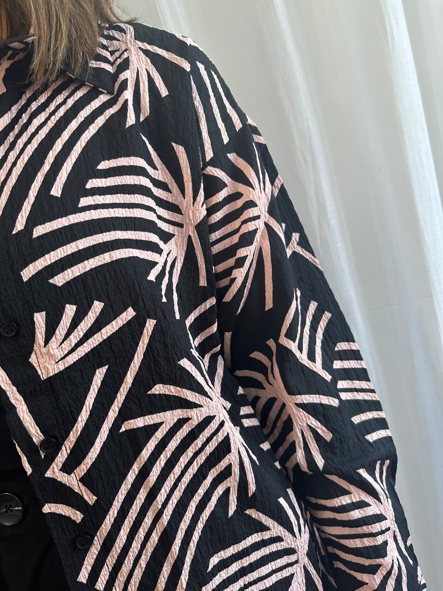 TESS black and blush pink abstract shirt