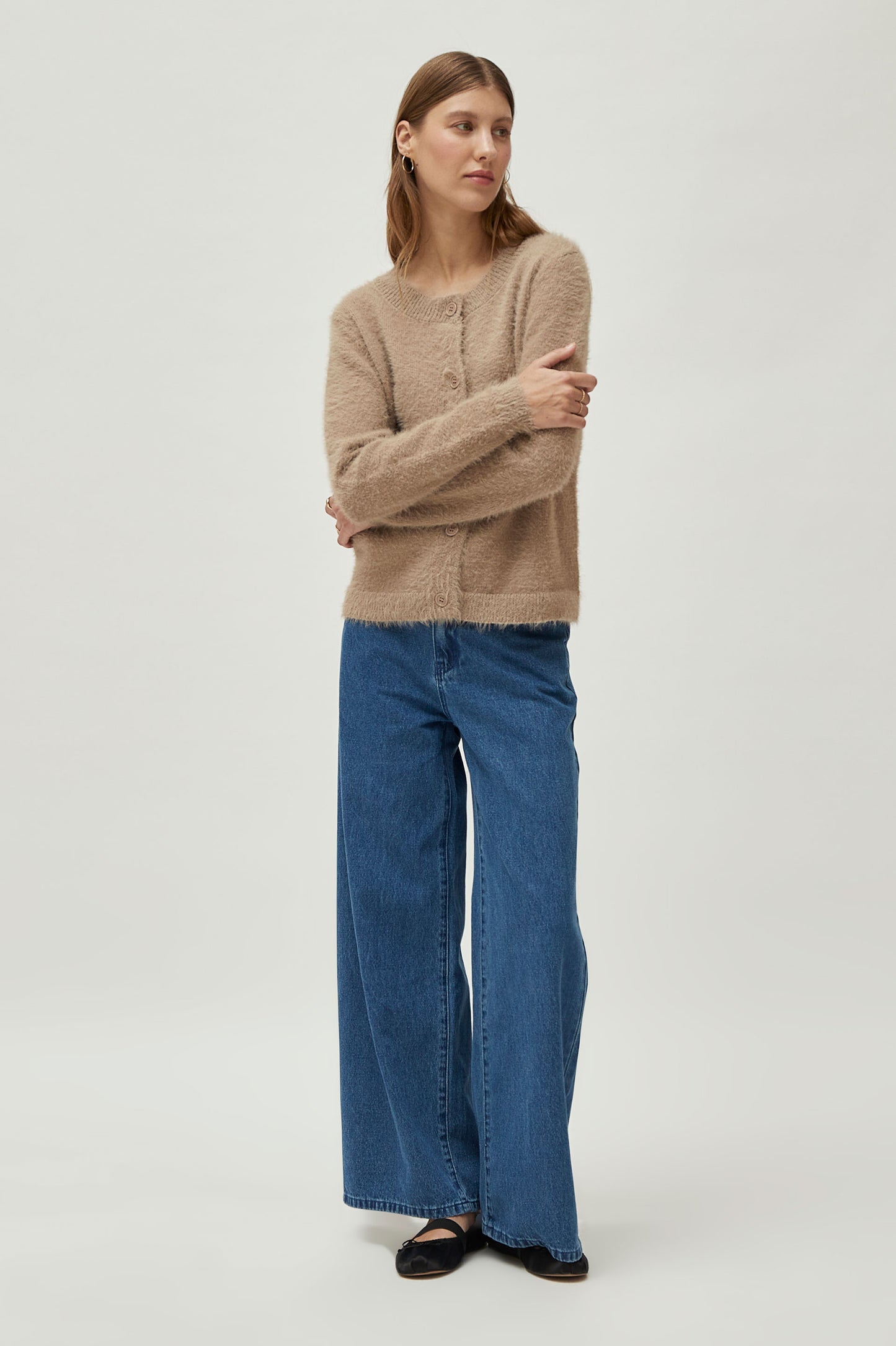 The fluffy knit camel cardigan