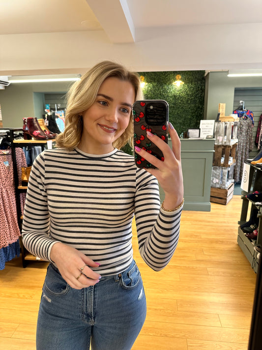 The stripe stretch crop top