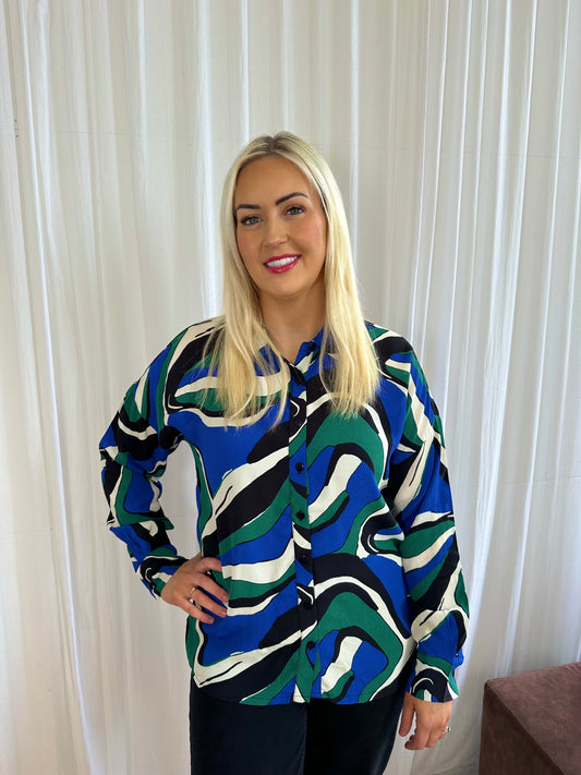 LOUISE blue and green marble patterned blouse