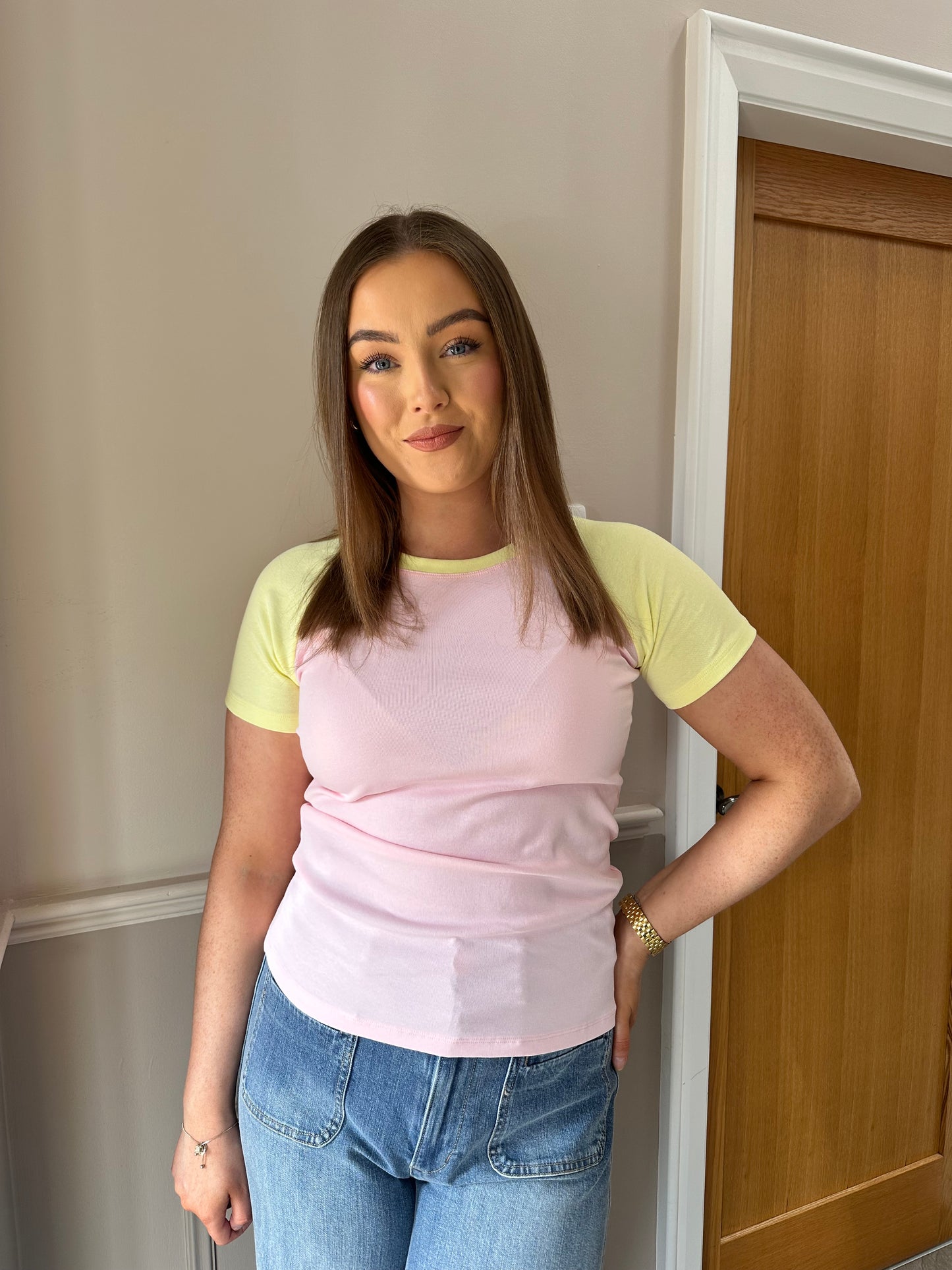 AMIE raglan t-shirt in pink and lemon