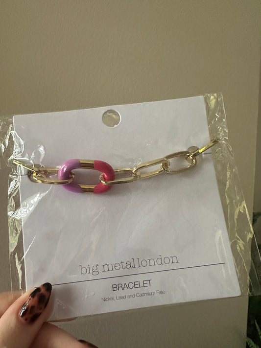 BREA chain bracelet with pink accents
