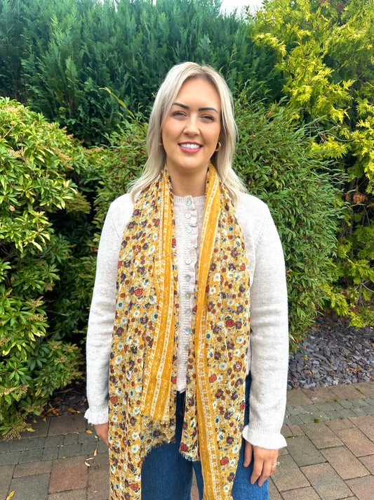 SAVANNA scarf in mustard